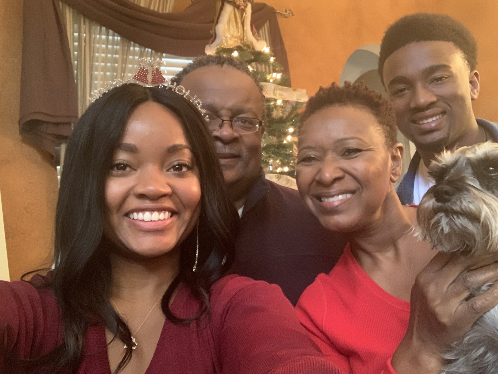 Family Christmas photo